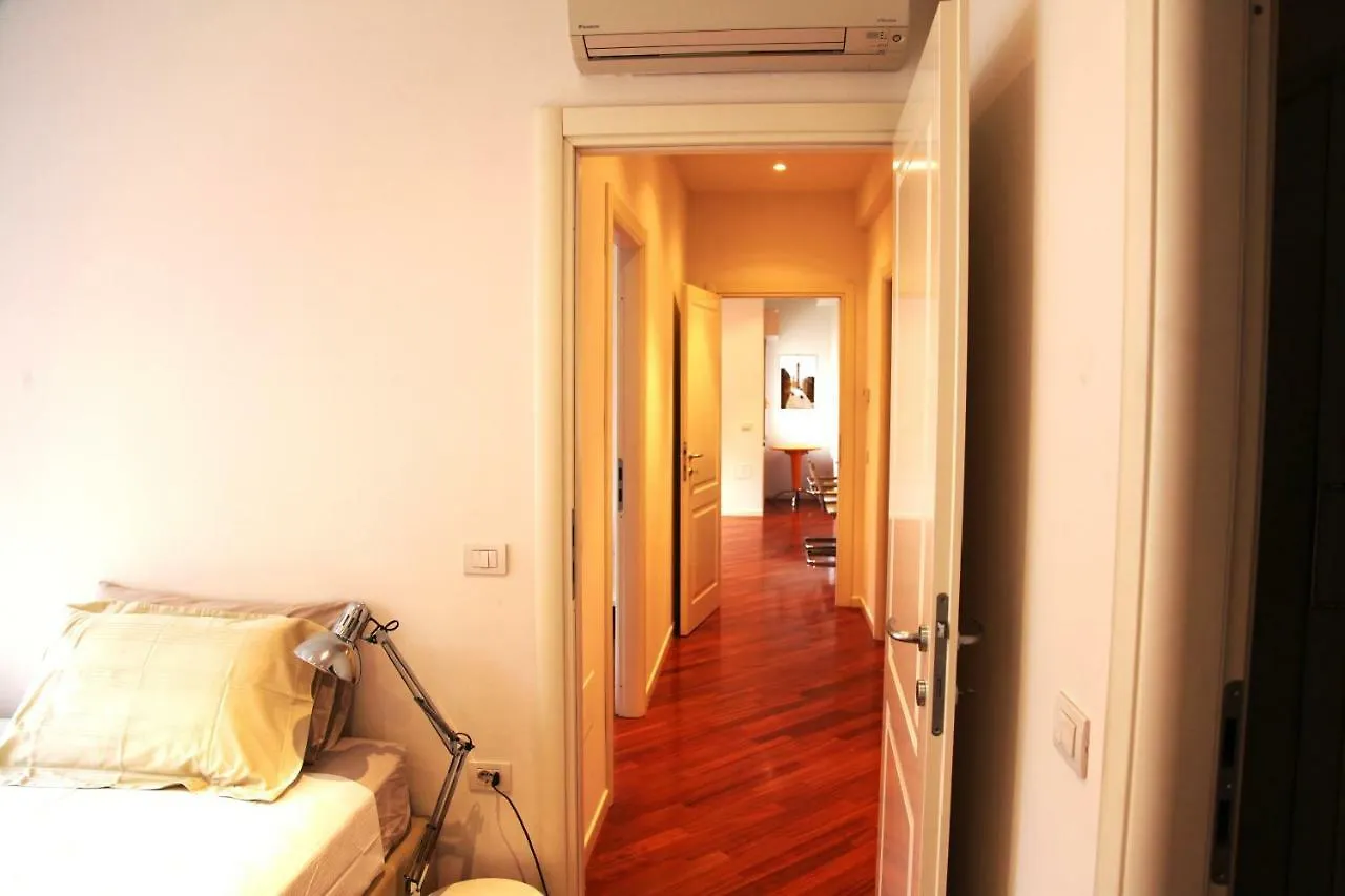 The Jasmine Terrace Retreat Apartment Bologna 0*,  Italy