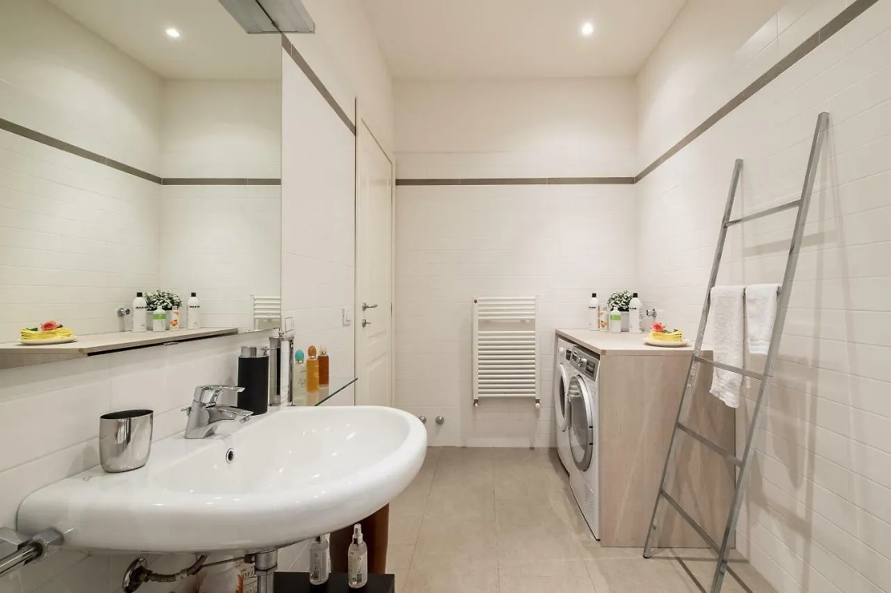 The Jasmine Terrace Retreat Apartment Bologna
