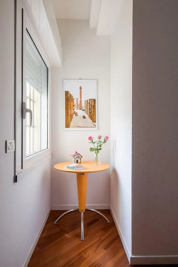 The Jasmine Terrace Retreat Apartment Bologna